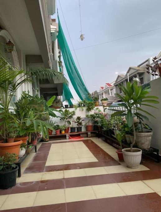 Furnished Villa Near Airport, Away From City Бопал Екстериор снимка